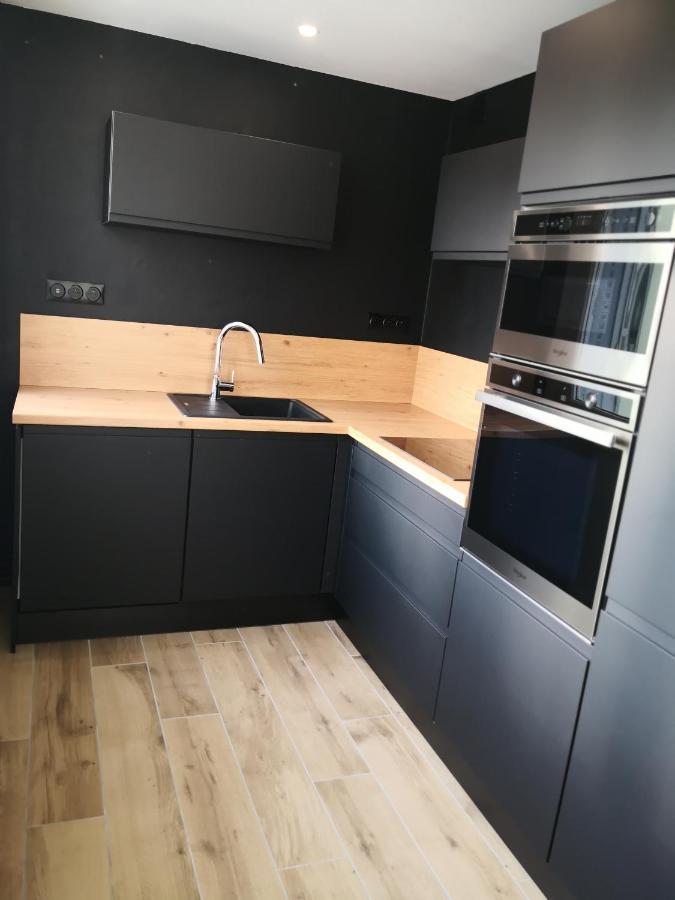 Studio Moderne, Place Parking Prive, Emplacement Ideal A 100 M Du Lac. Annecy Extérieur photo